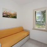Cozy With Private Garden